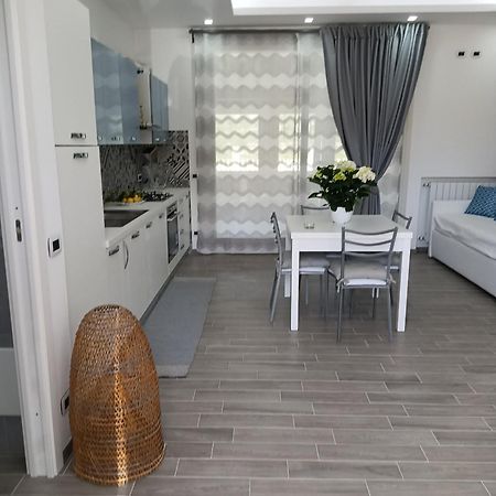 Monolocale Da Andrea Apartment Custonaci Bagian luar foto
