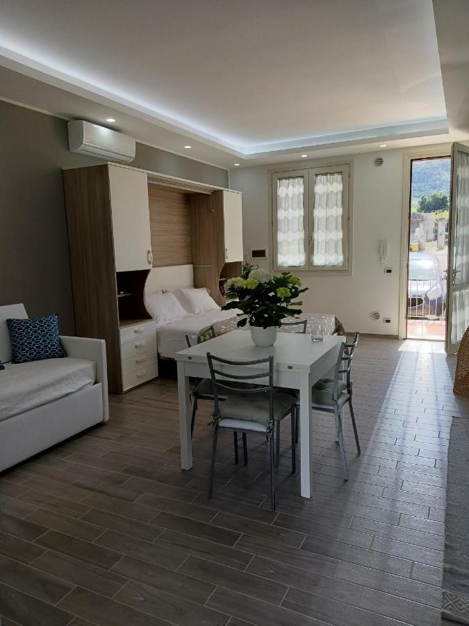 Monolocale Da Andrea Apartment Custonaci Bagian luar foto