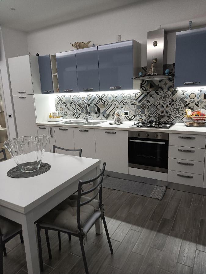 Monolocale Da Andrea Apartment Custonaci Bagian luar foto